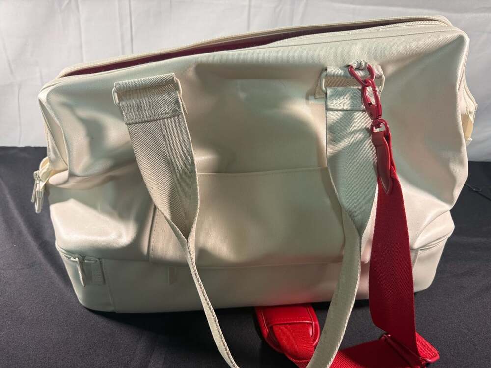 Beis Lonely Ghost Weekender duffle Bag Ghost White - Picture 5 of 8